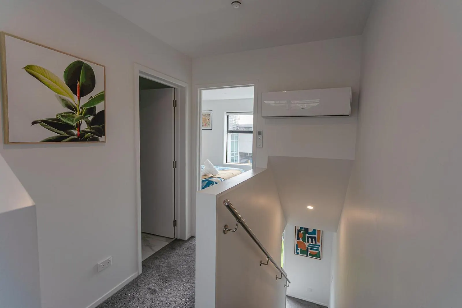 Modern 2 Bedroom Townhouse In Cbd With Parking! Sleeps 5 Christchurch 0*,  Nuova Zelanda